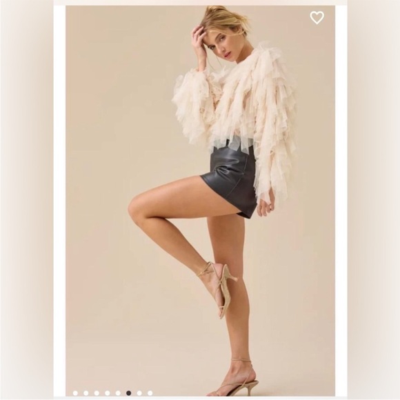 Altard state Elegant Cream Ruffled Women's Top - Picture 2 of 2